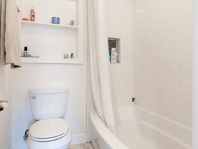 1519 S 19th St — Photo 14