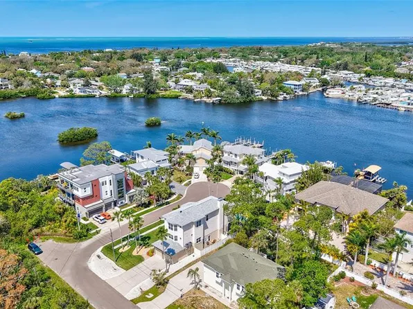 1700 Oyster Point Way, Palm Harbor, FL 34683