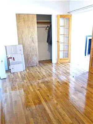 Rented by Adina Realty | media 18