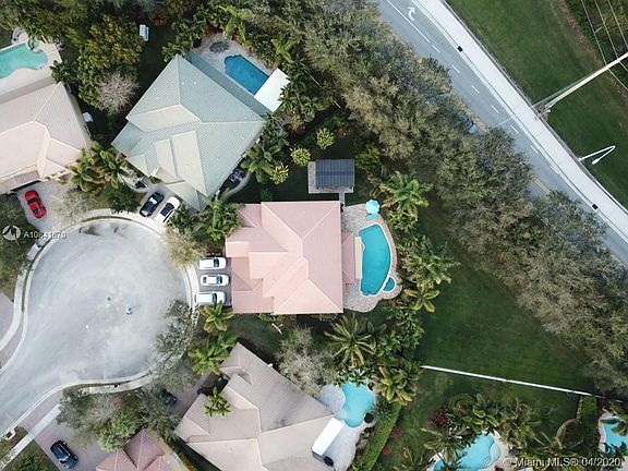 2nd image of 19108 N Gardenia Ave #19108