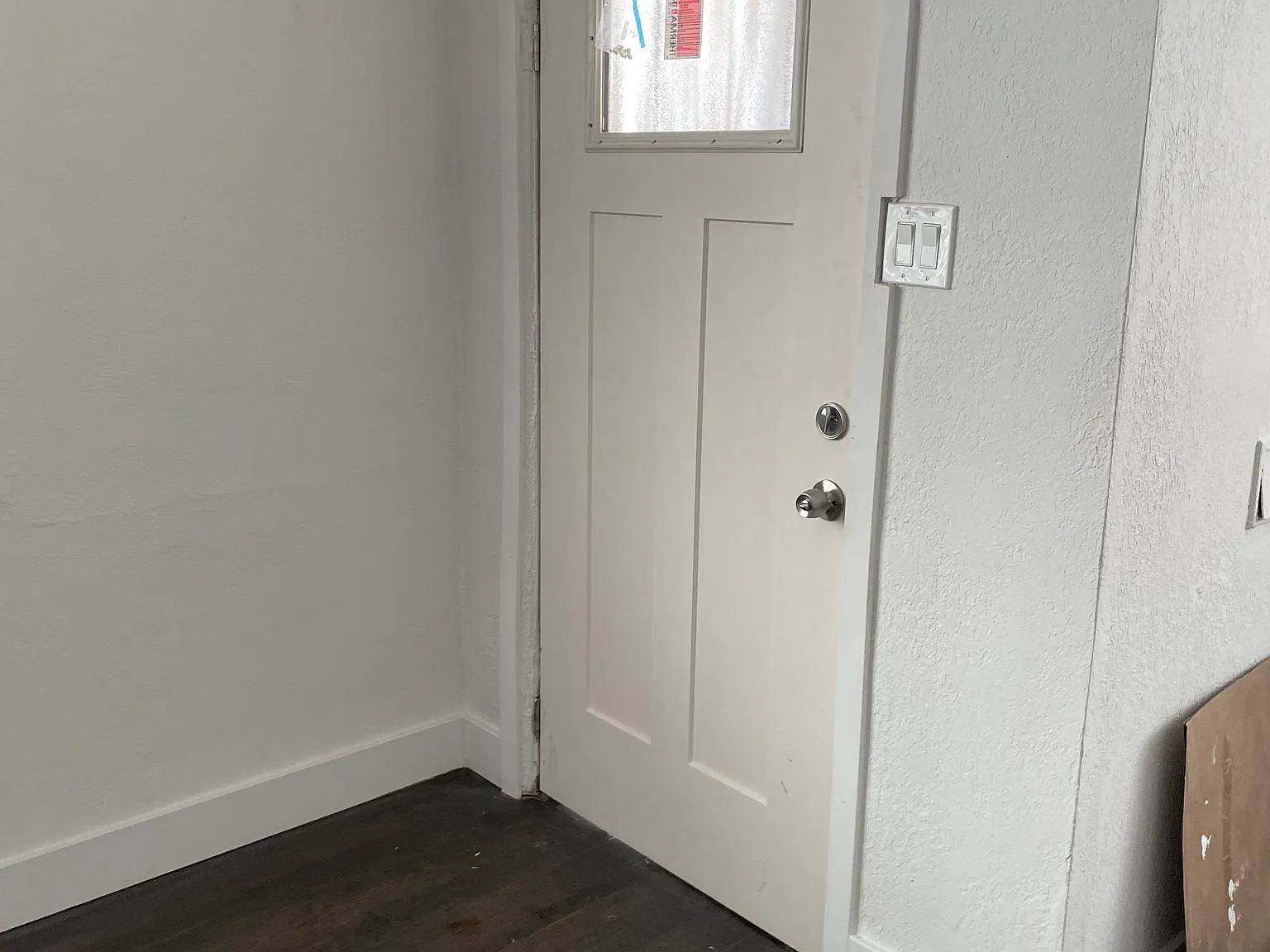 2 bed, 856 sqft, $1,900 — Photo 2