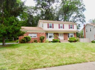 9 Lucille Dr, Parsippany, NJ 07054