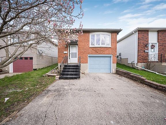 2nd image of 89 Ristau Cres