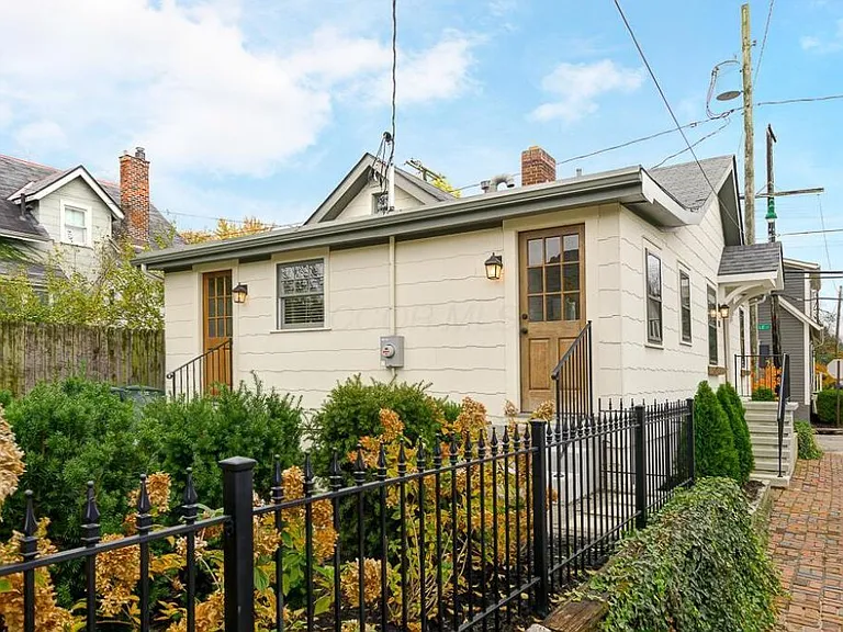 131 Lansing St — Photo 25