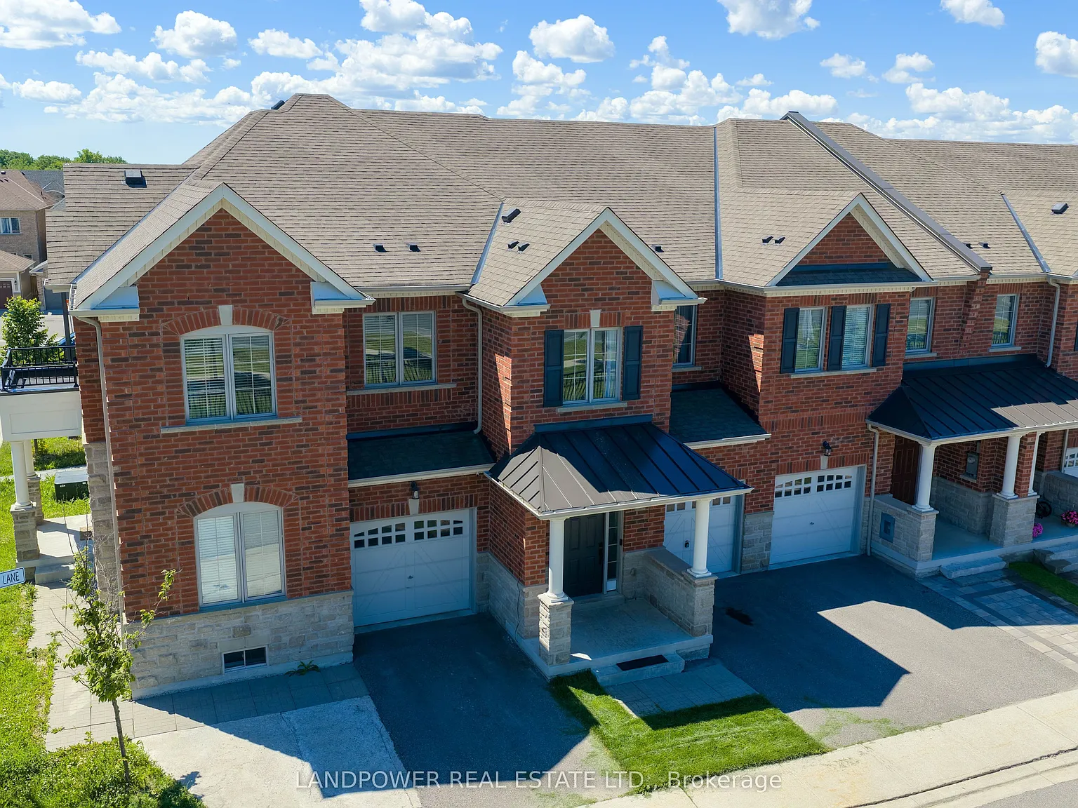 3 bed, $3,300 — Photo 1