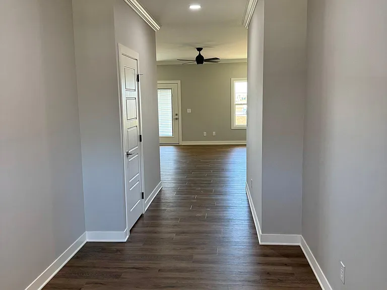 3755 High Pointe Ln — Photo 2
