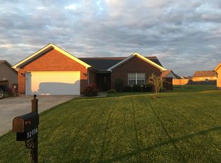 12016 Columbus Mann Rd, Sellersburg, IN 47172