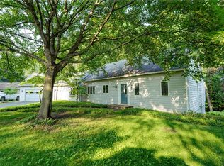 120 Scotch Ln, Rochester, NY 14617