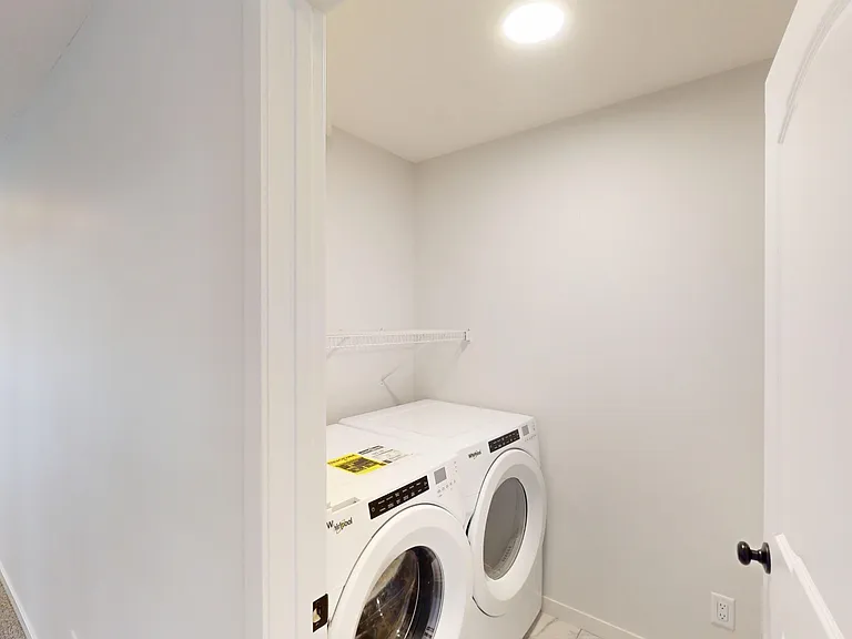 178 Legacy Glen Ct SE — Photo 28