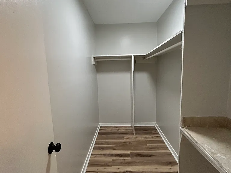 4953 Rosehaven Dr — Photo 17
