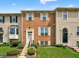 2706 Sherwood Hall Ln, Alexandria, VA 22306