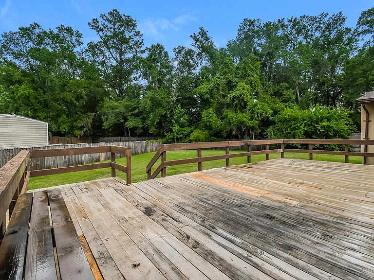 8109 Grampell Dr — Photo 15