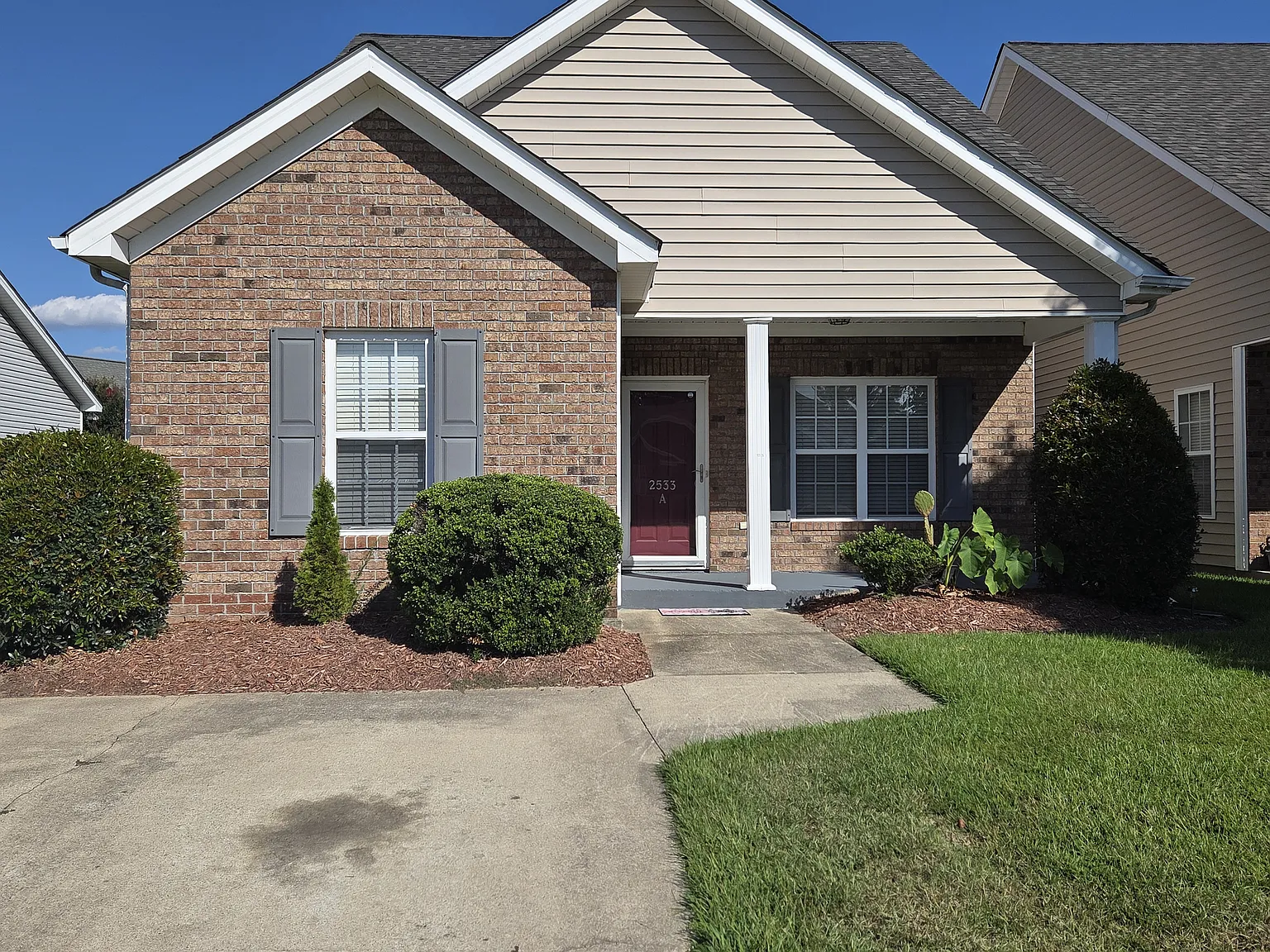 3 bed, 1462 sqft, $1,650 — Photo 1