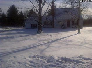 37 W Mennonite Rd, Aurora, OH