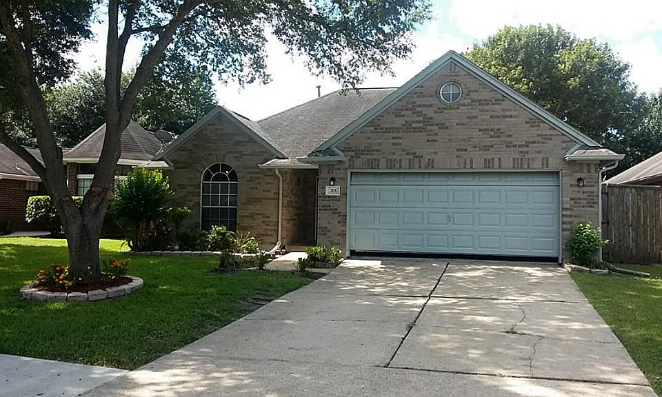 1st image of 315 Kensington Ct