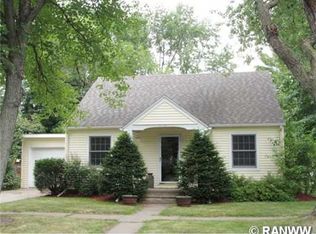 1302 Wilson St, Menomonie, WI 54751