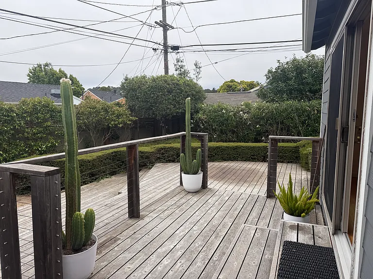 715 Cypress Ave — Photo 13