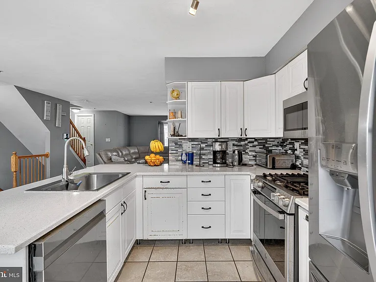 3818 Early Glow Ln — Photo 20