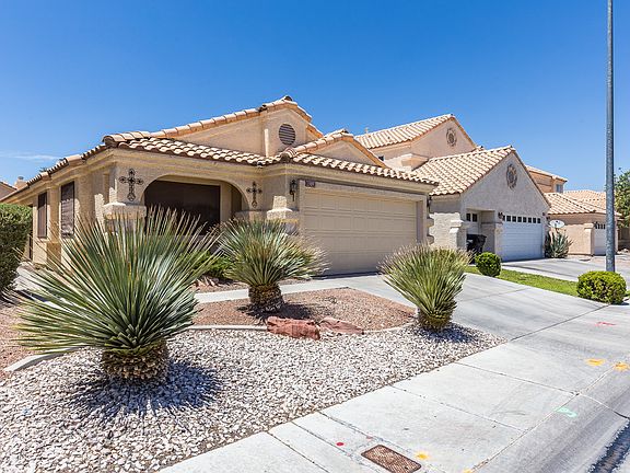 3rd image of 1309 Pacific Terrace Dr