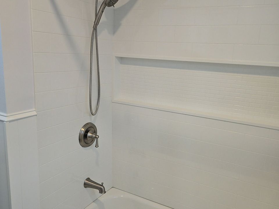 1st image of 520 June St #6