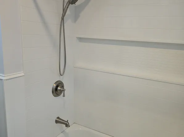520 June St #6, Fall River, MA 02720