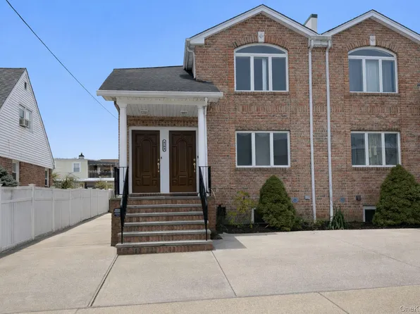 42-04 218th St #2, Bayside, NY 11361