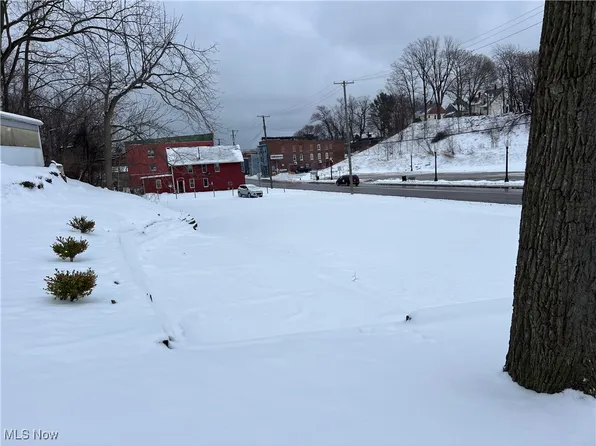 1211 Bridge St, Ashtabula, OH 44004