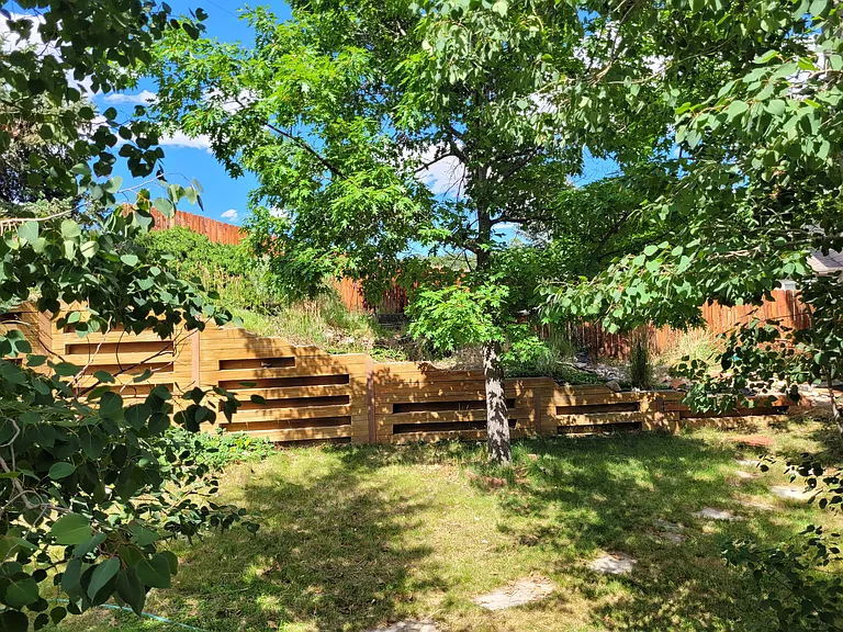 2041 Sandhurst Dr — Photo 22