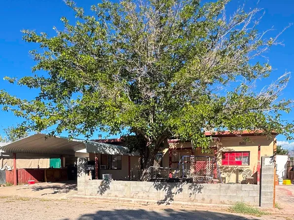 1108 Montezuma Ave, Tularosa, NM 88352