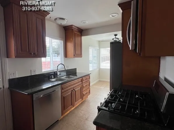 922 W 25th St, San Pedro, CA