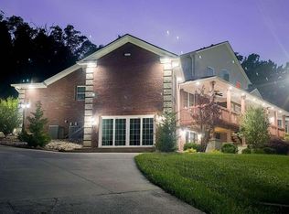 5806 New Cut Rd, Louisville, KY 40214