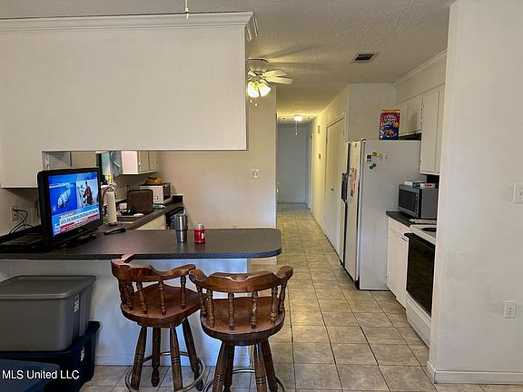 5th image of 107 Lakeland Dr