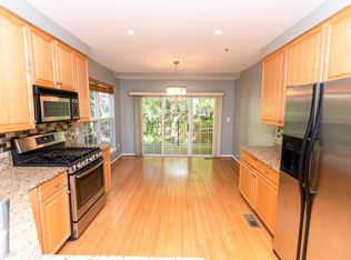 1556 Northern Neck Dr APT 101, Vienna, VA 22182