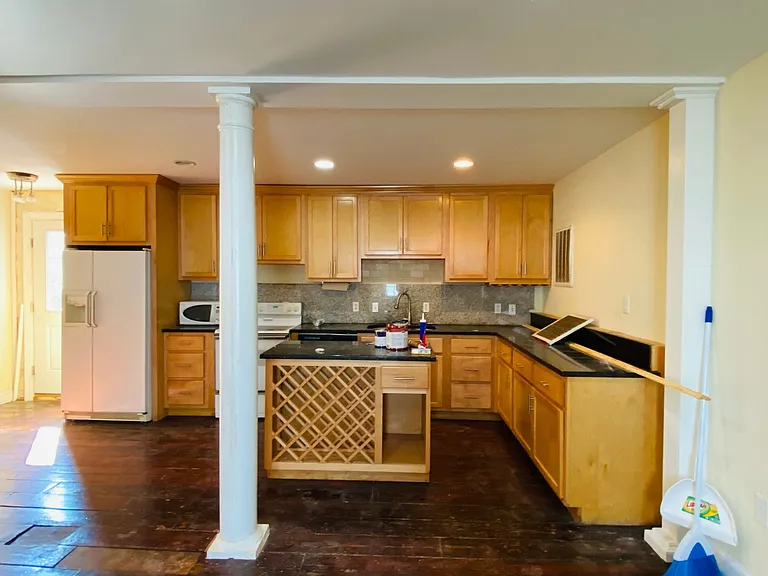 1529 W. Cary St. — Photo 23