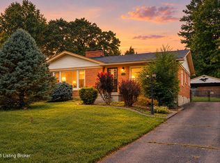 7708 Sierra Trl, Louisville, KY 40214