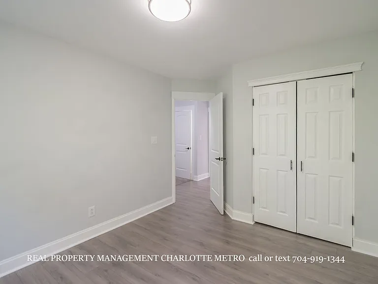 17429 Tuscany Ln — Photo 20
