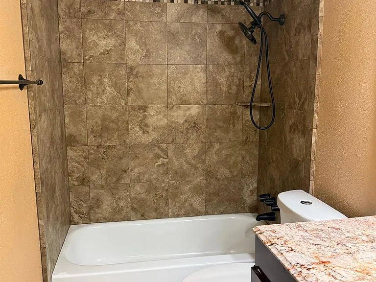 6402 Del Monte Dr #54 — Photo 11