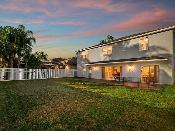 4th image of 1349 Castleport Rd