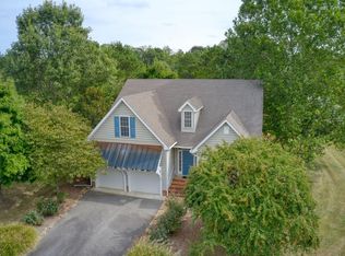61 Fox Tail N, Irvington, VA 22480