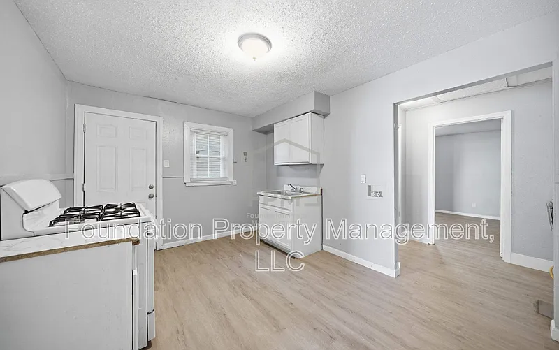 1 bed, 1.0 bath, 615 sqft, $695 — Photo 4