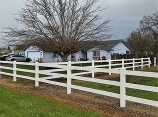 8220 Marek Rd, Los Molinos, CA 96055