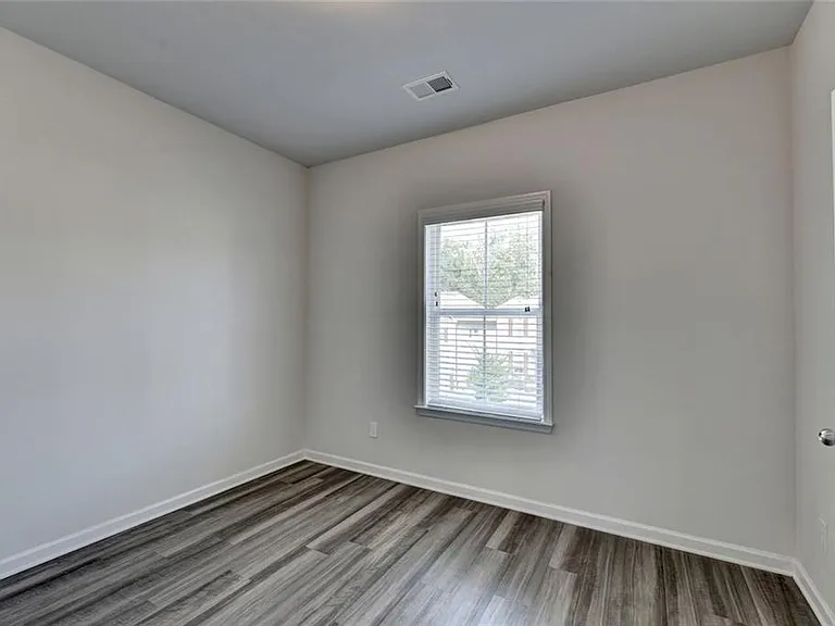 3335 Fall Branch Ln — Photo 20