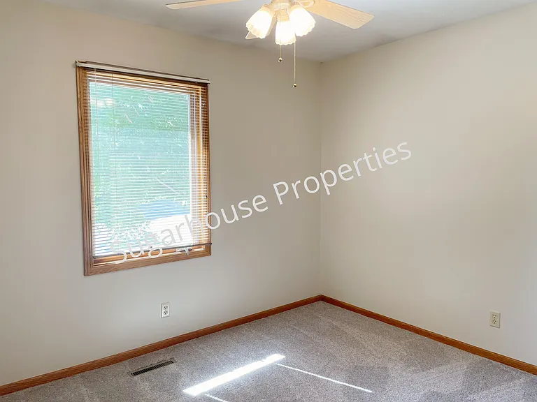 4720 Southhaven Cir — Photo 13
