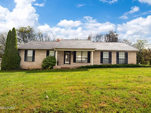 1424 John Sparks Dr, Friendsville, TN 37737