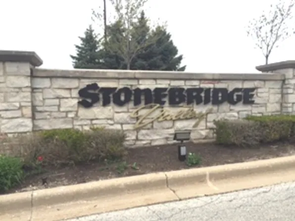 11730 Sandstone Ct, Frankfort, IL 60423