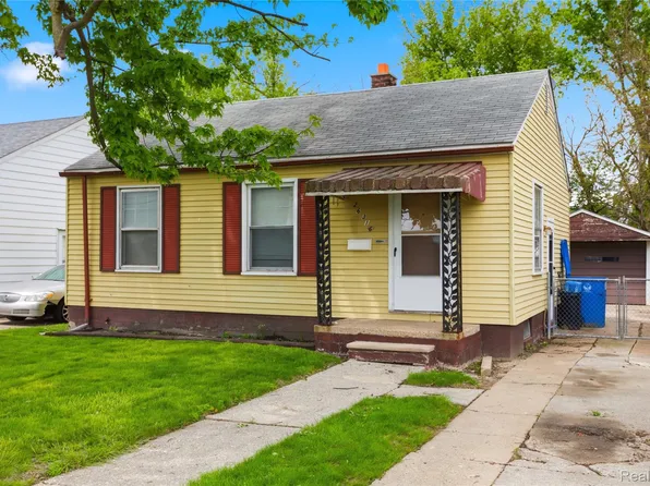 26316 Powers Ave, Dearborn Heights, MI 48125
