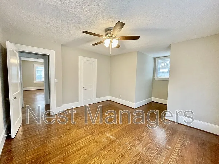 1312 Summitt Ave — Photo 32