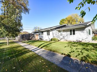 121 24th Ave N, Fargo, ND 58102