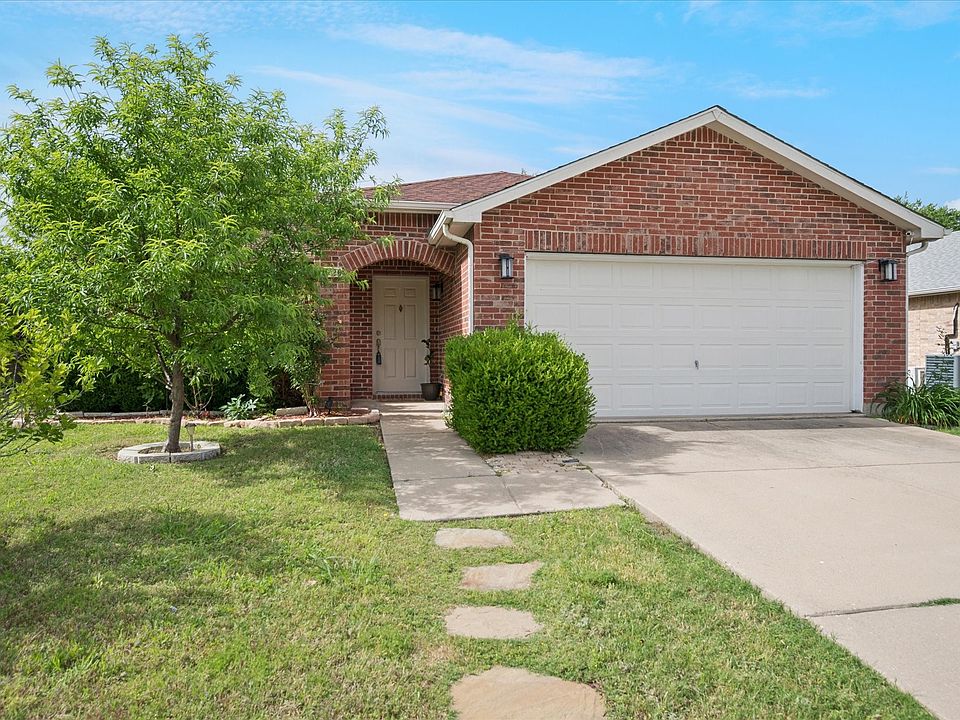 1st image of 1720 Canyon Oaks Dr