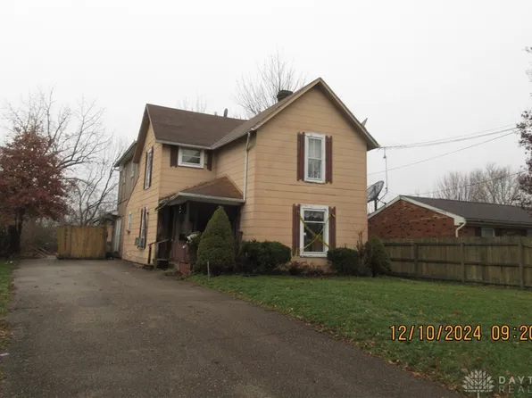 704 S Walnut St, Urbana, OH 43078